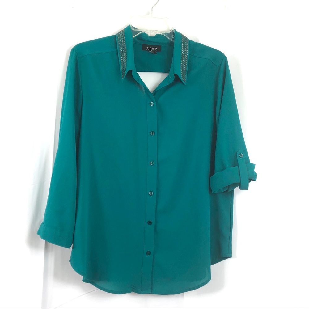 A. Beyer Studded Collar Blouse Size XL K40